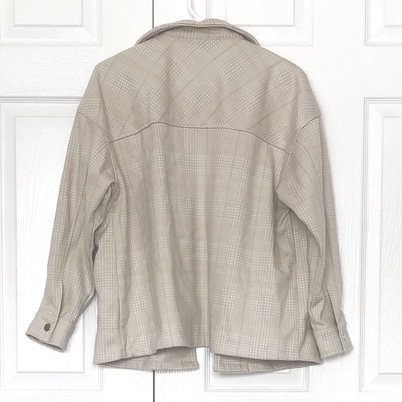 Forever 21 Jacket - Picture 2 of 2